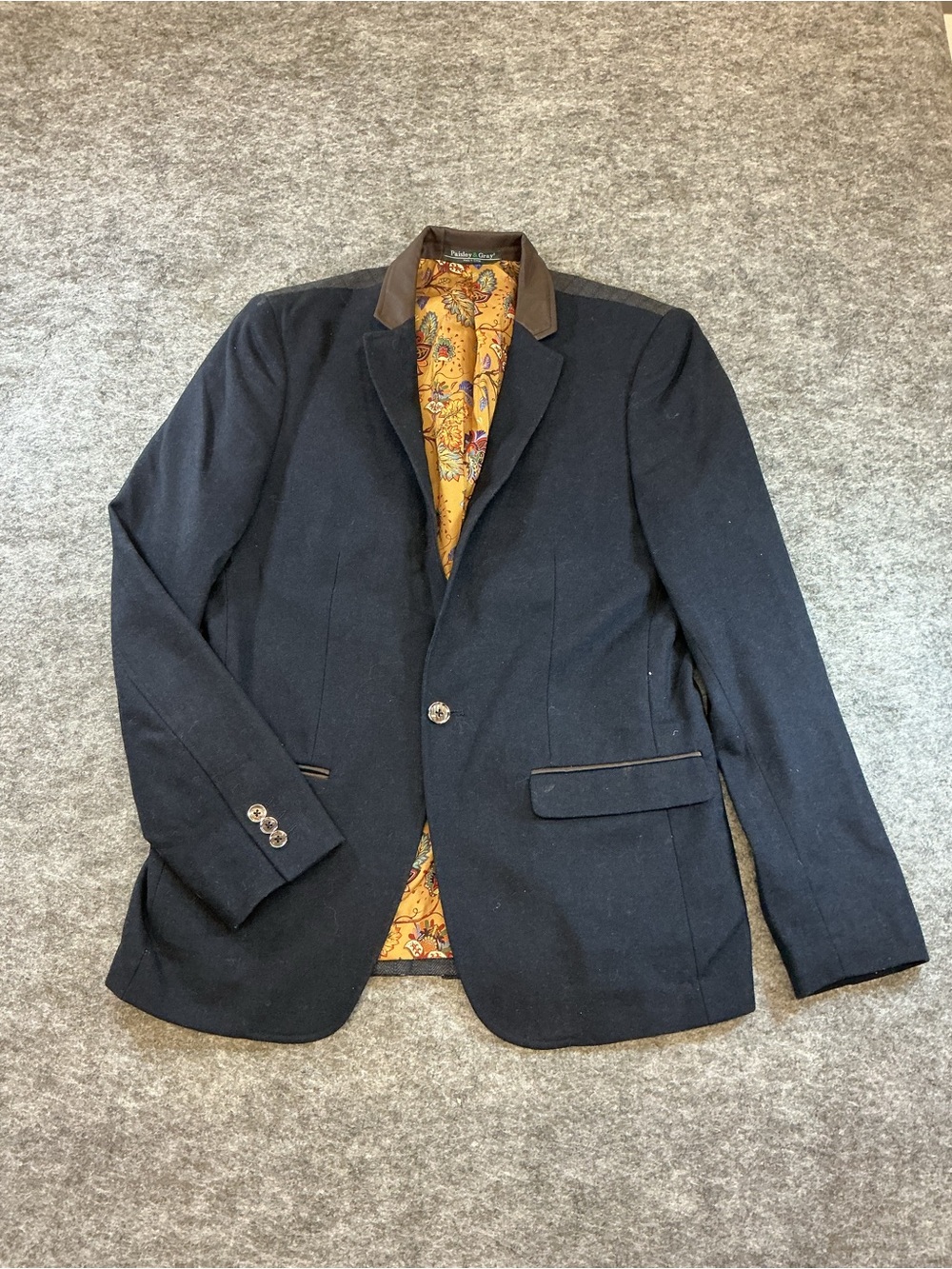 Paisley & Gray Navy Sport Coat with Paisley Gold Lining Size M
